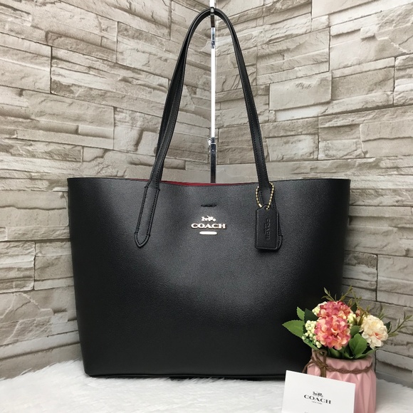 Coach Handbags - 👜COACH🌺AVENUE TOTE